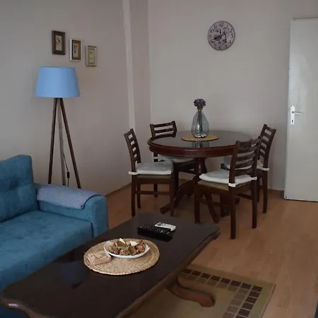 Nikolic Apartment